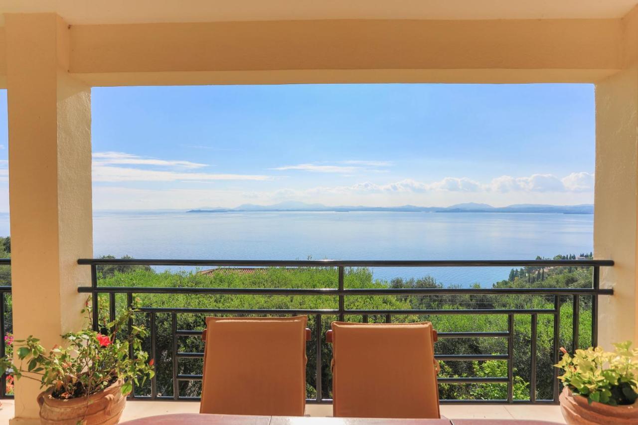 Villa Natasha Katávolos 外观 照片